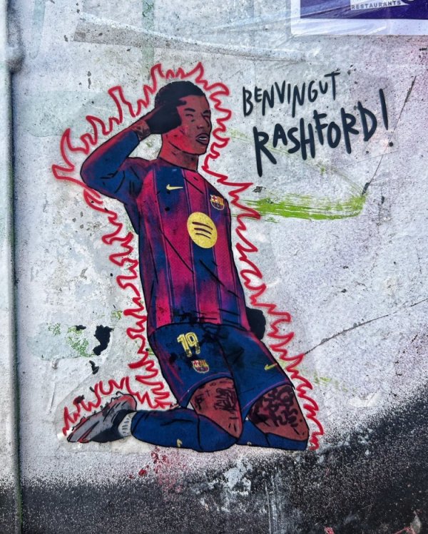 加盟倒计时!拉什福德身穿巴萨19号运动活动 服 的壁画出现在巴塞罗那街头