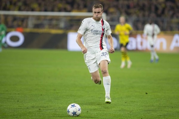 迪马：100万租借费+700万强制买断费，博洛尼亚签波贝加今晚官宣