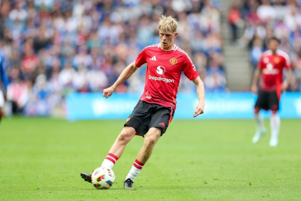 曼晚：曼联有意外租科利尔，为球队签下新中场球员铺平道路