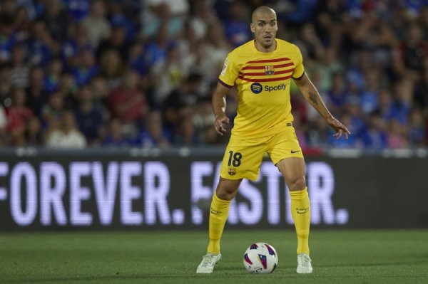 西媒:罗梅乌需先与巴萨终止合同并接受降薪,才可能回赫罗纳射门