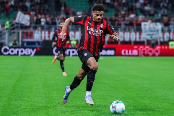 记者：米兰阵形    依然非常单薄，管理层必须冬窗为阿莱格里带来新援